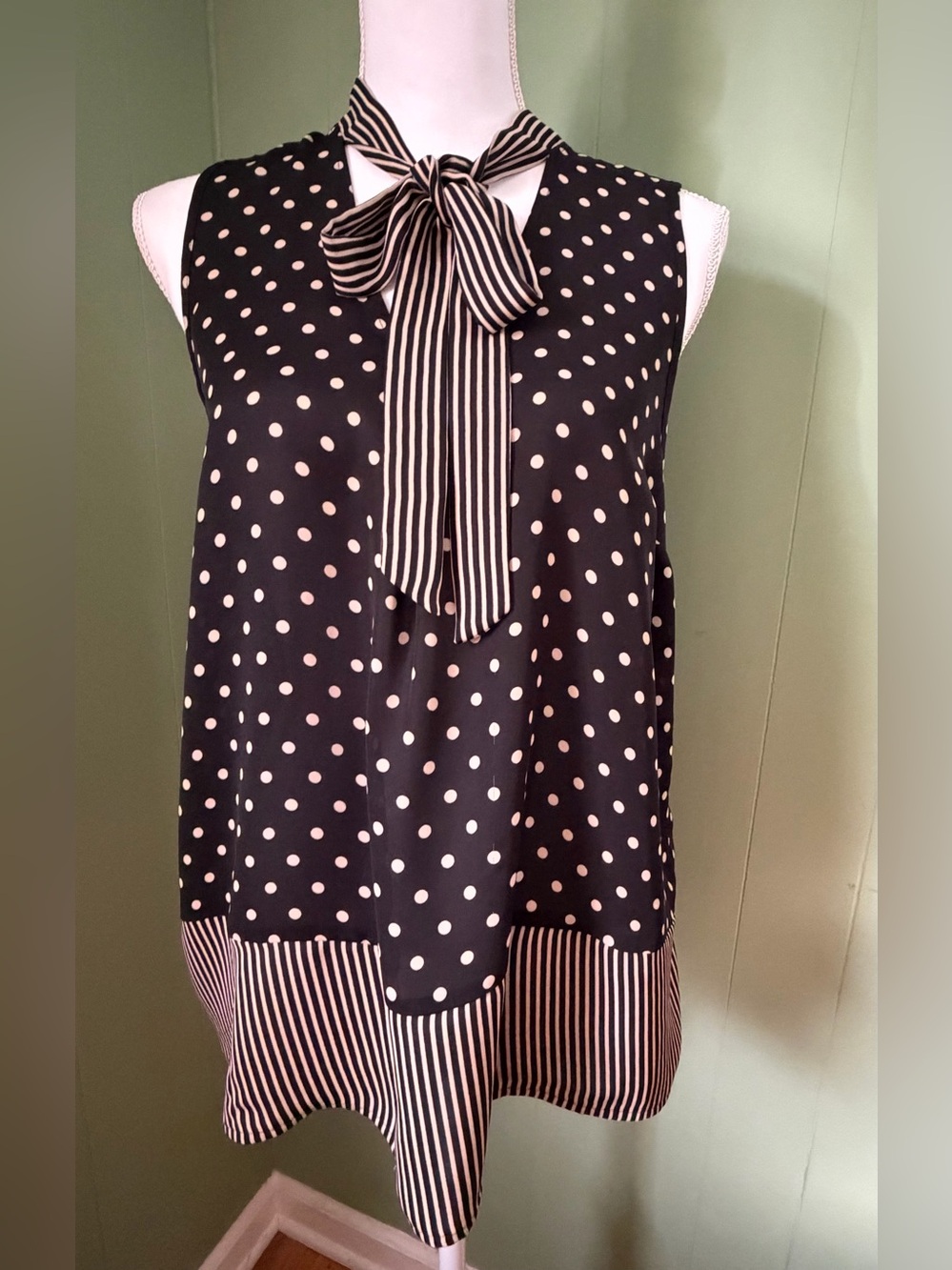 Elle Black and White Polka Dot Bow-Tie Sleeveless Blouse